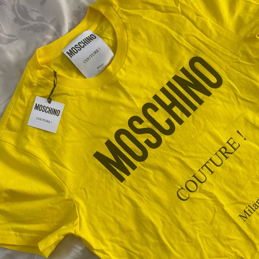 Men’s Moschino Shirt
